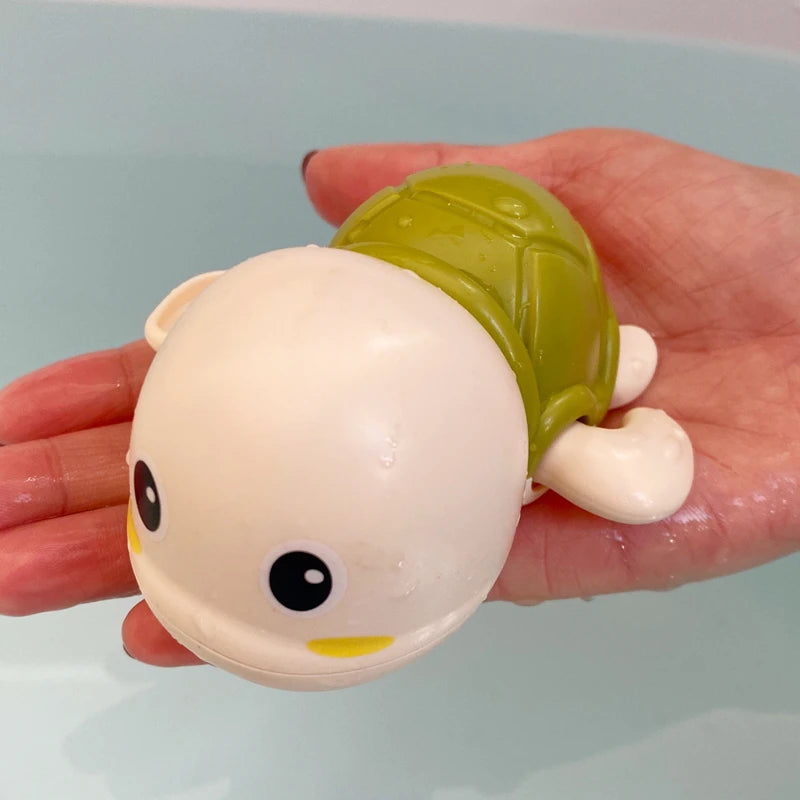 Baby Bath Sprinkler Toy – Cute Duck & Penguin Water Spray for Bath Time Fun