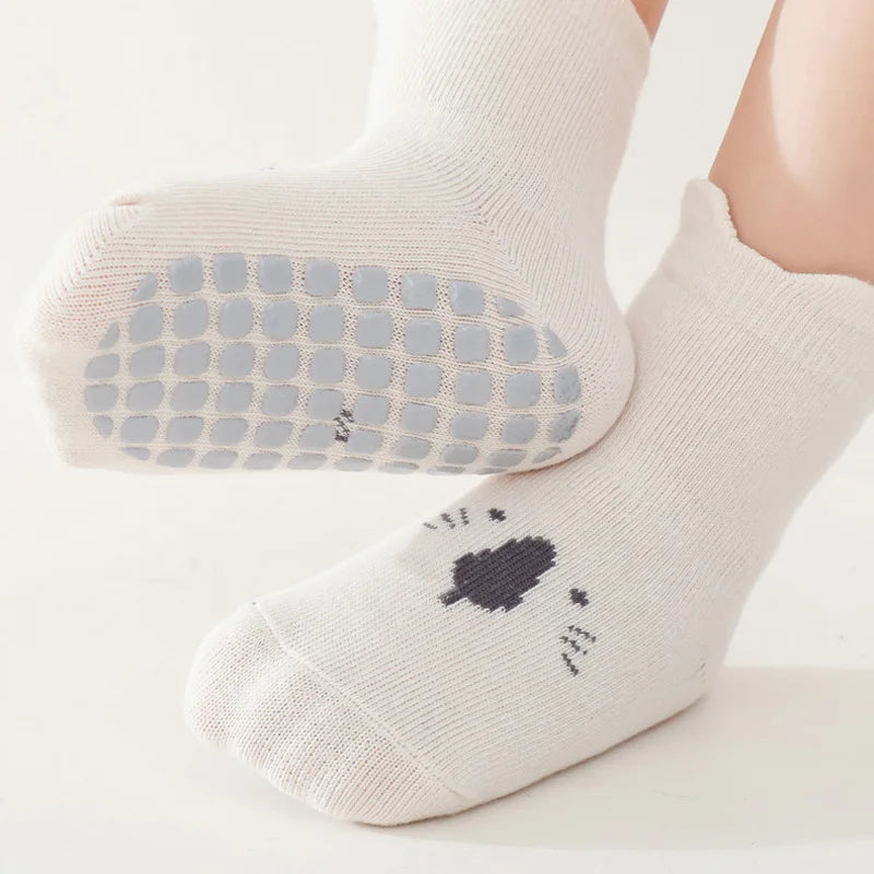 3/5 Pairs Baby Animal Pattern Non-Slip Socks – Breathable Grip Socks for Boys & Girls 1–3Y