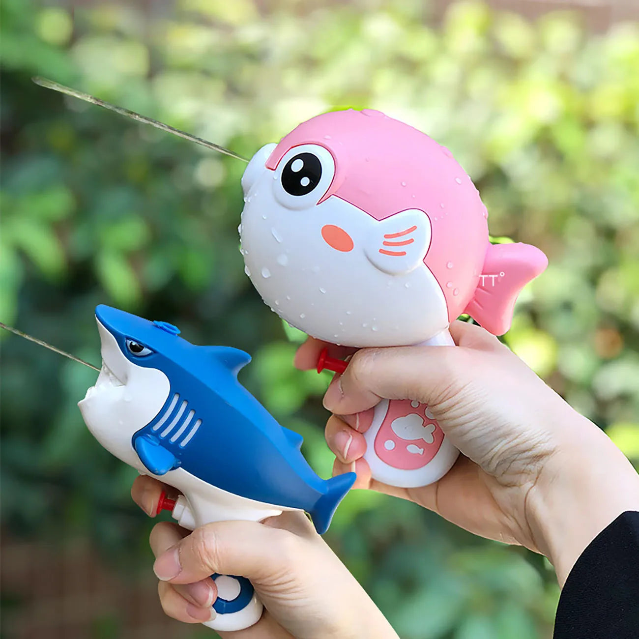 Puffer Fish & Shark Water Gun – Fun Outdoor Water Toy for Kids’ Summer Play