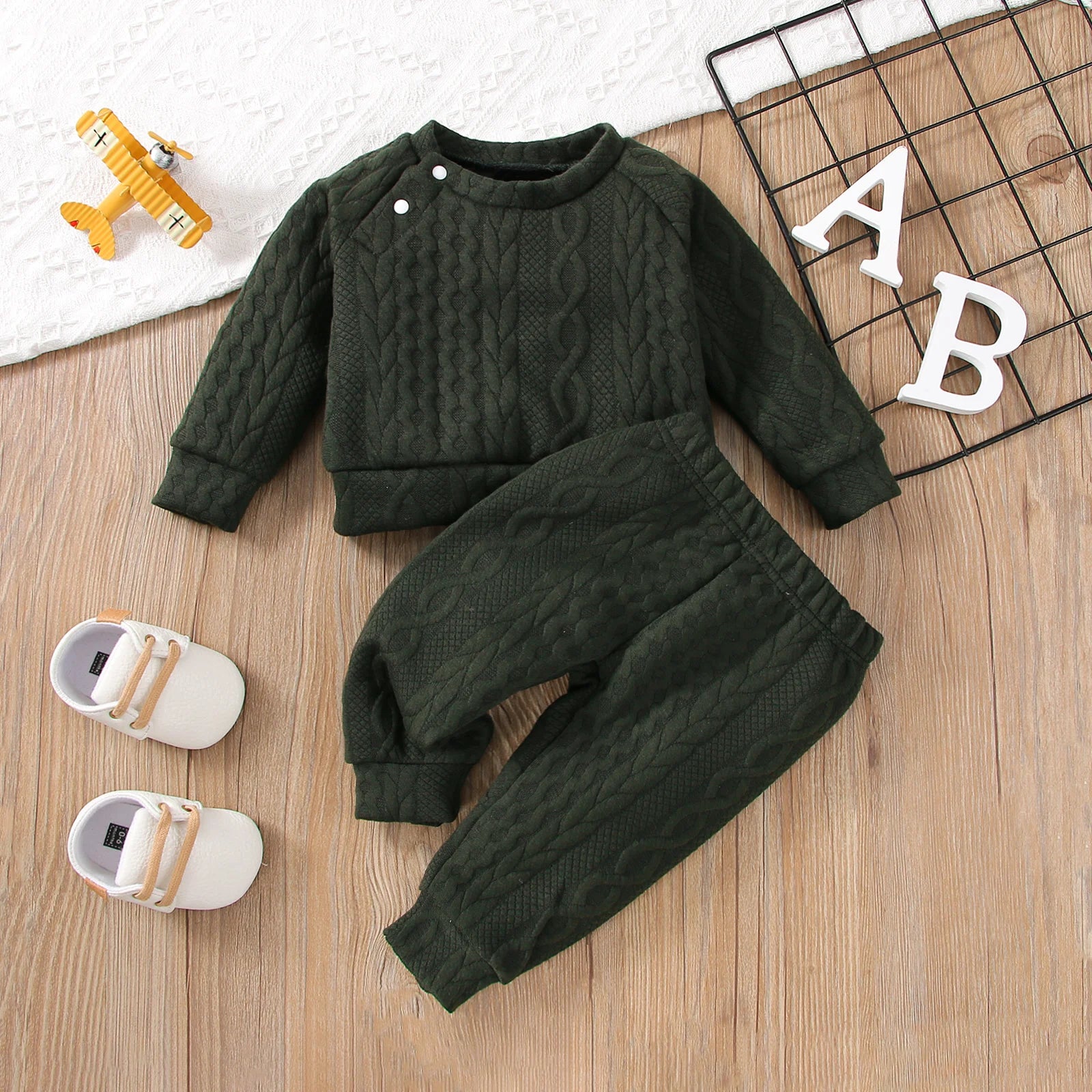 2PCS Solid Colour Baby Outfit – Long Sleeve Top & Pants Set (1–3Y)