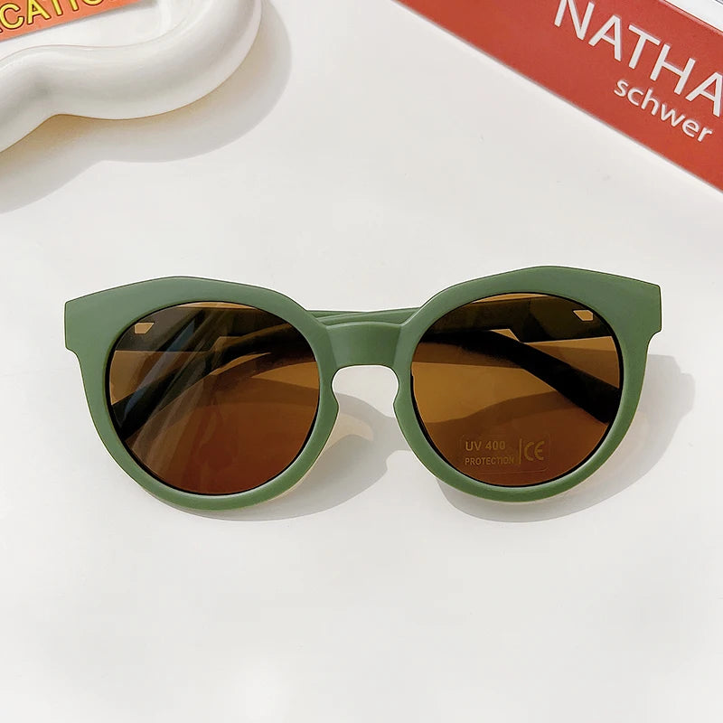 Children’s Vintage Round UV400 Sunglasses – Frosted Acrylic Sun Protection