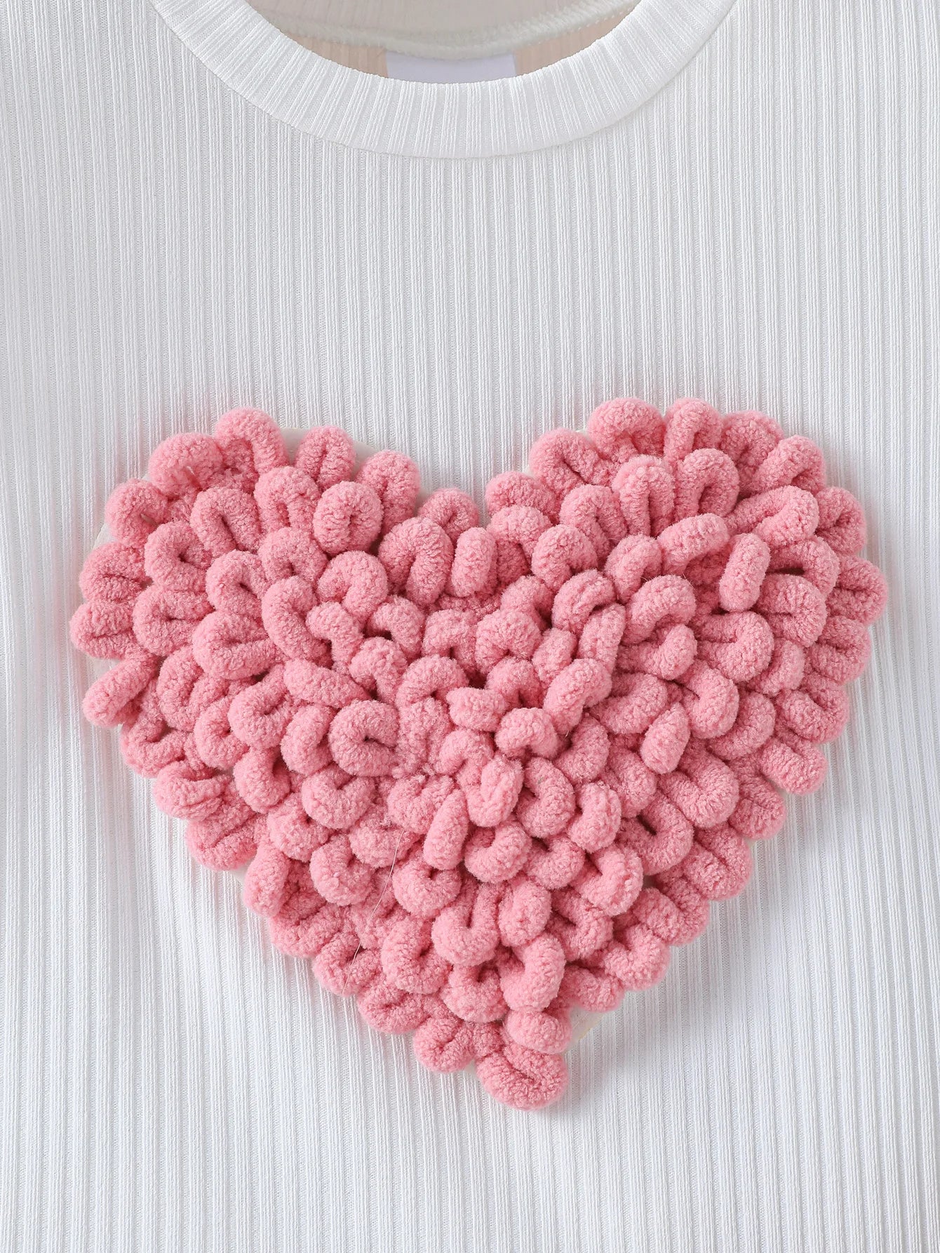 Toddler Girl Puff Sleeve Heart Top & Pink Shorts Set – Summer Outfit for 1–6 Years