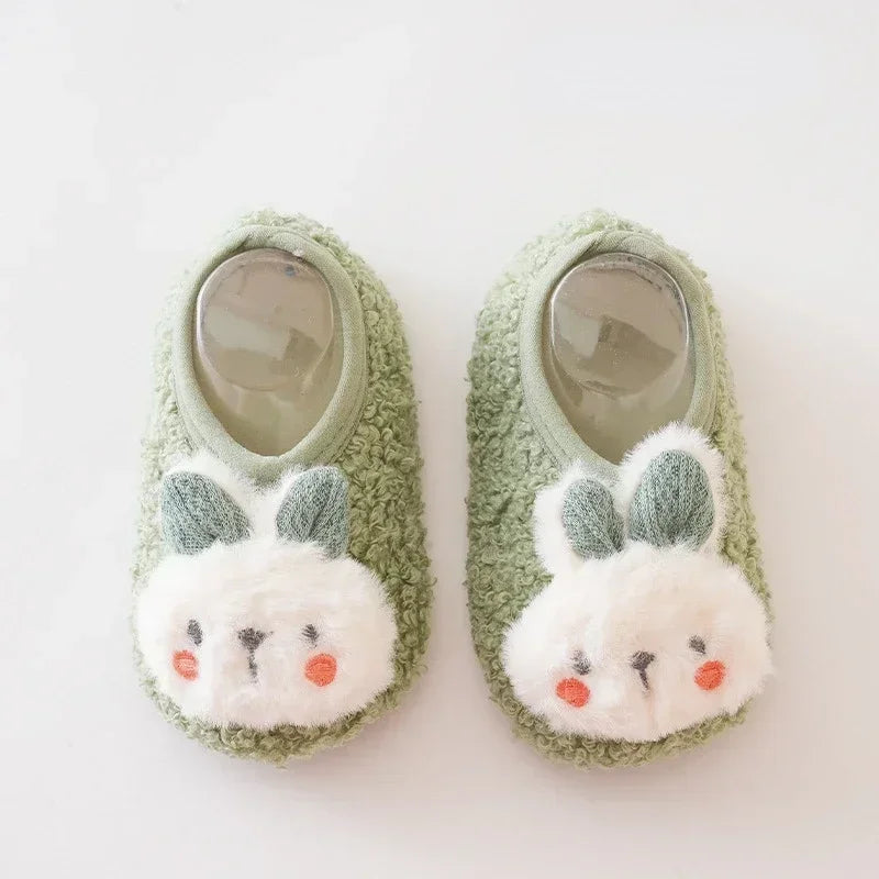 Winter Warm Baby Slippers – Soft Plush Indoor Floor Shoes with Anti-slip Sole for Toddlers