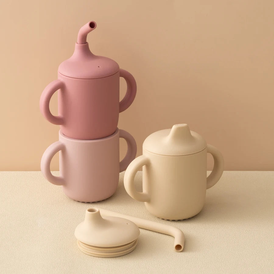 2-in-1 Silicone Baby Cup – Straw & Snack Cup with Handles for Easy Feeding